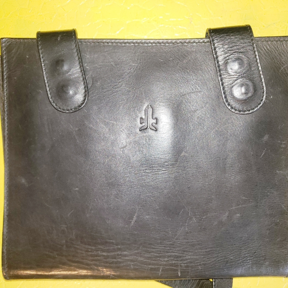 FRYE Black leather open- concept Briefcase